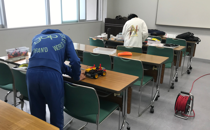 KDC｜ロボット・プログラミングレッスン(大野城)の様子について